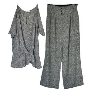 Women's Pebbled Dalmatian Polka Dot Black and White Print Flowy Top and Bottom